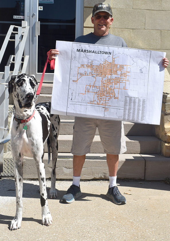 Marshalltown man and his dog achieve goal of walking every city block | News, Sports, Jobs - Vimarsana News